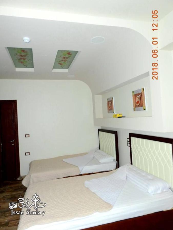 St. Marie House Hotel Aszjút Kültér fotó